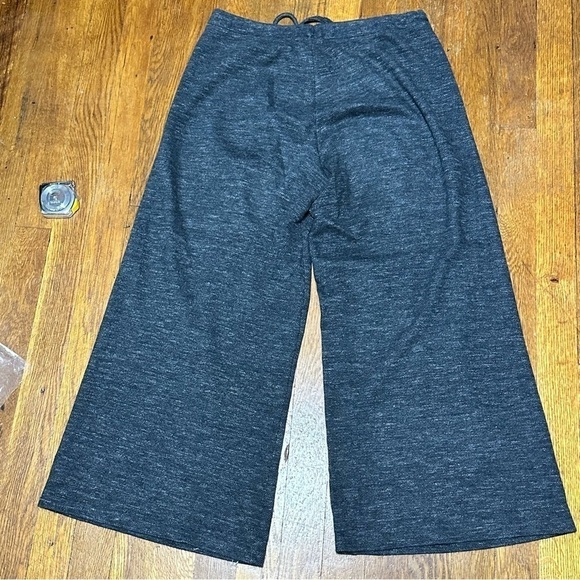 Friday’s Project Medium wide leg cropped pants - Picture 4 of 6